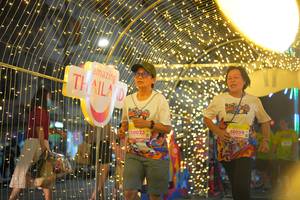 BIB: 10023, 60059
                            <button type="button" onclick="openModal(21750372)" class="btn btn-primary btn-sm float-right btn-popup" data-toggle="modal" data-target=".modal-high-quality">
                        <i class="fas fa-shopping-cart"></i> Add to Cart
                    </button>
                                            <button type="button" onclick="isThisMe(21750372, true)" class="btn btn-success btn-sm float-right btn-popup btn-isme hidden" data-toggle="tooltip" data-placement="bottom" title="นี่คือรูปของคุณใช่ไหม คลิกที่นี่เพื่อเอาเข้าอัลบั้ม">
                        <i class="fas fa-plus"></i> Add to album
                    </button>
                    <button type="button" onclick="isThisMe(21750372, false)" class="btn btn-warning btn-sm float-right btn-popup btn-isnotme hidden">
                        <i class="fas fa-ban"></i> Remove from album
                    </button>